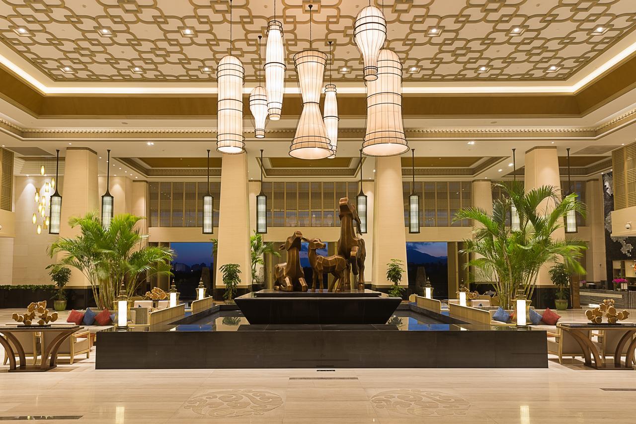 Grand New Century Hotel Sanya Buitenkant foto