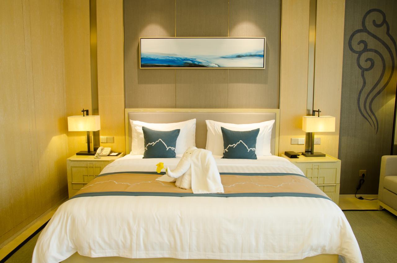 Grand New Century Hotel Sanya Buitenkant foto