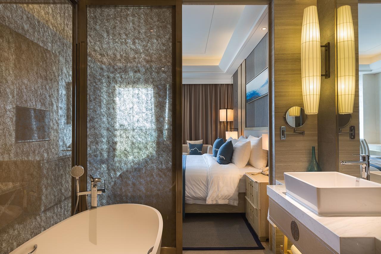 Grand New Century Hotel Sanya Buitenkant foto